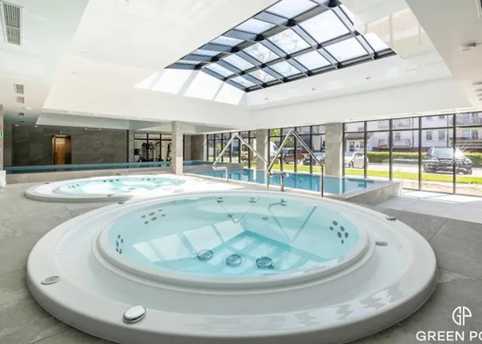 Apartament 420 Green Port Basen & Jacuzzi Kolobrzeg
